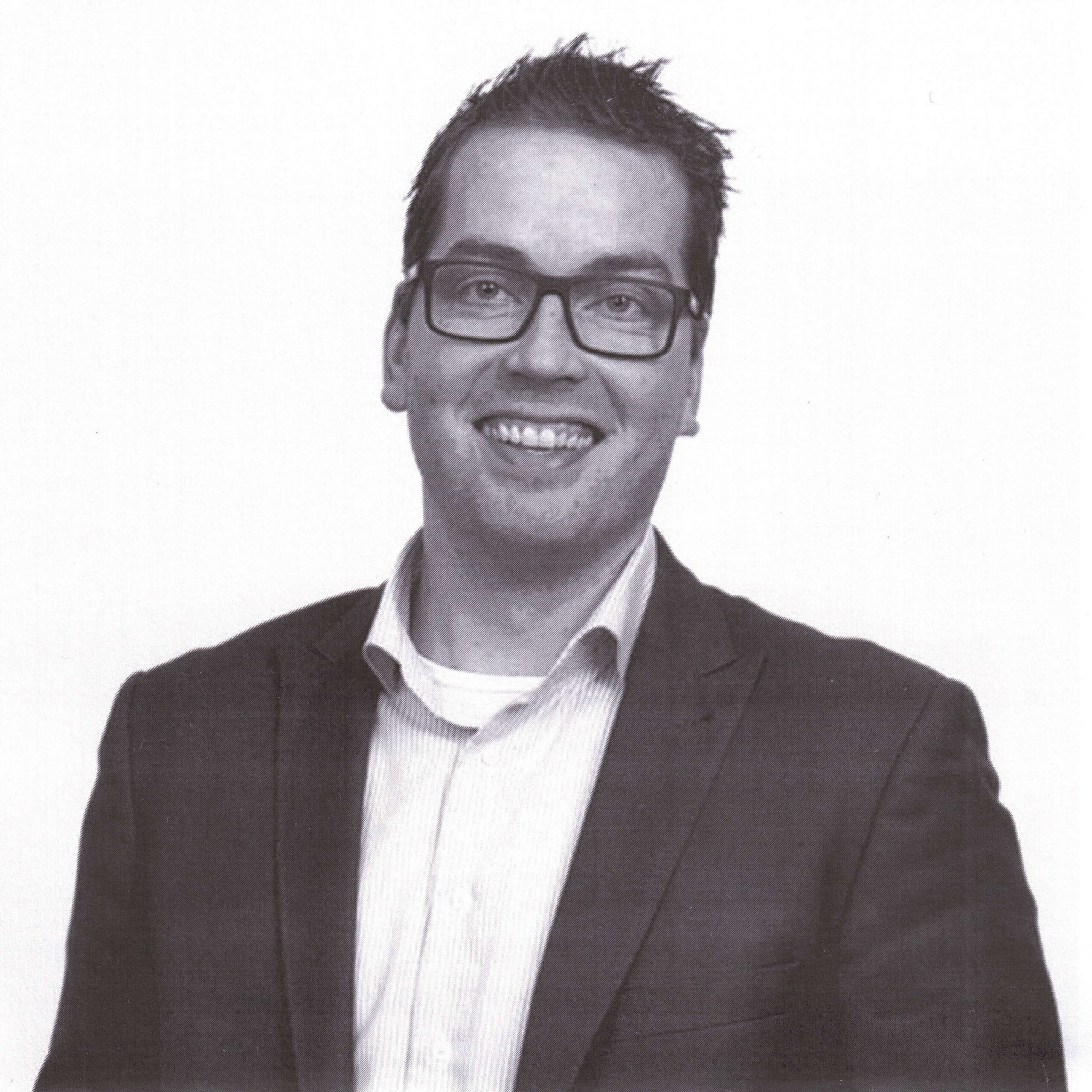 mkdf-team-image